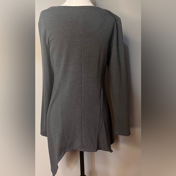 NWOT LOGO Womans Long Sleeved Gray Tunic!! - Picture 7 of 7